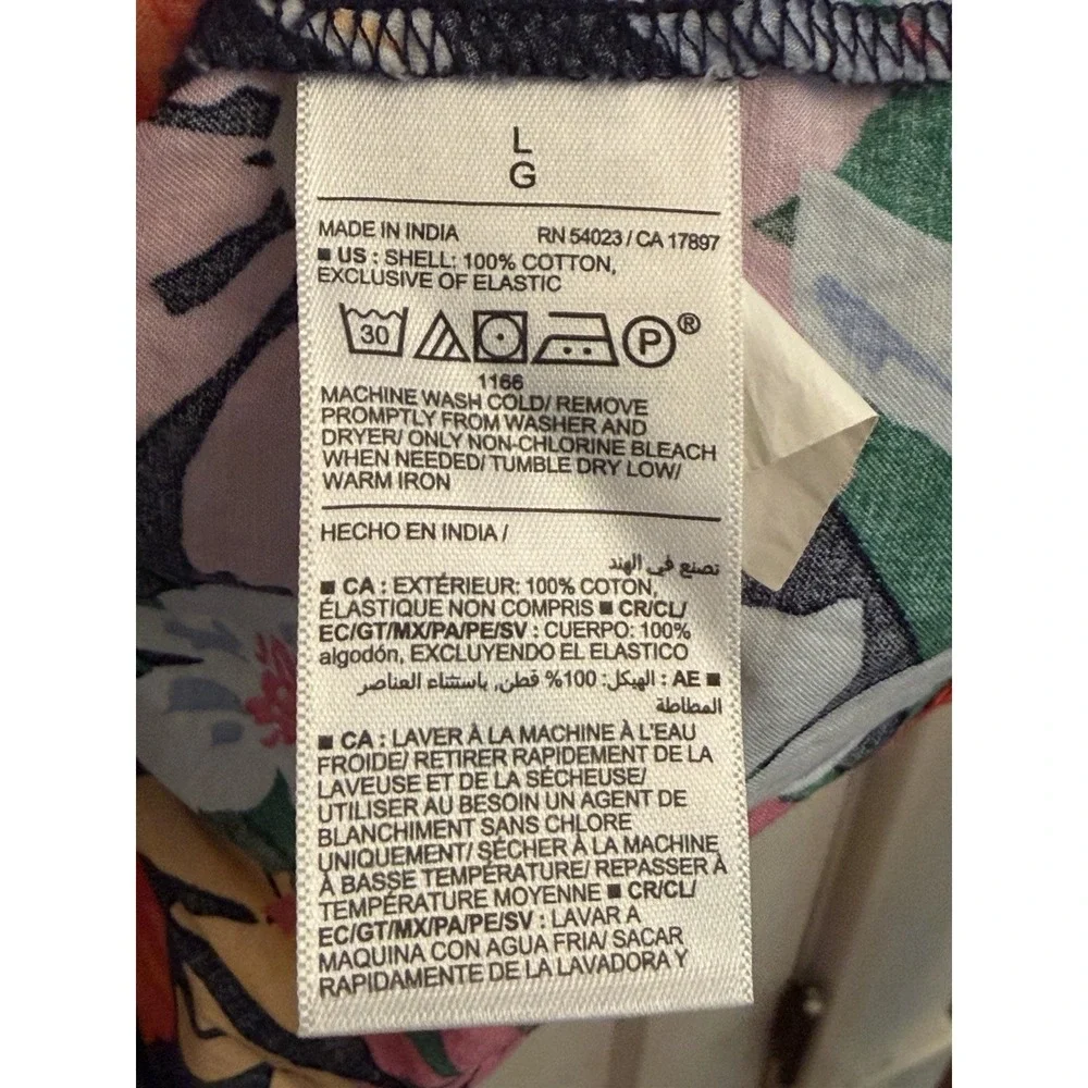 Old Navy black floral